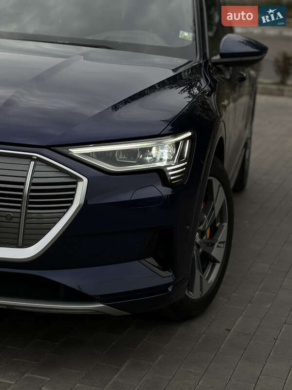 Внедорожник / Кроссовер Audi e-tron 2020 в Луцке