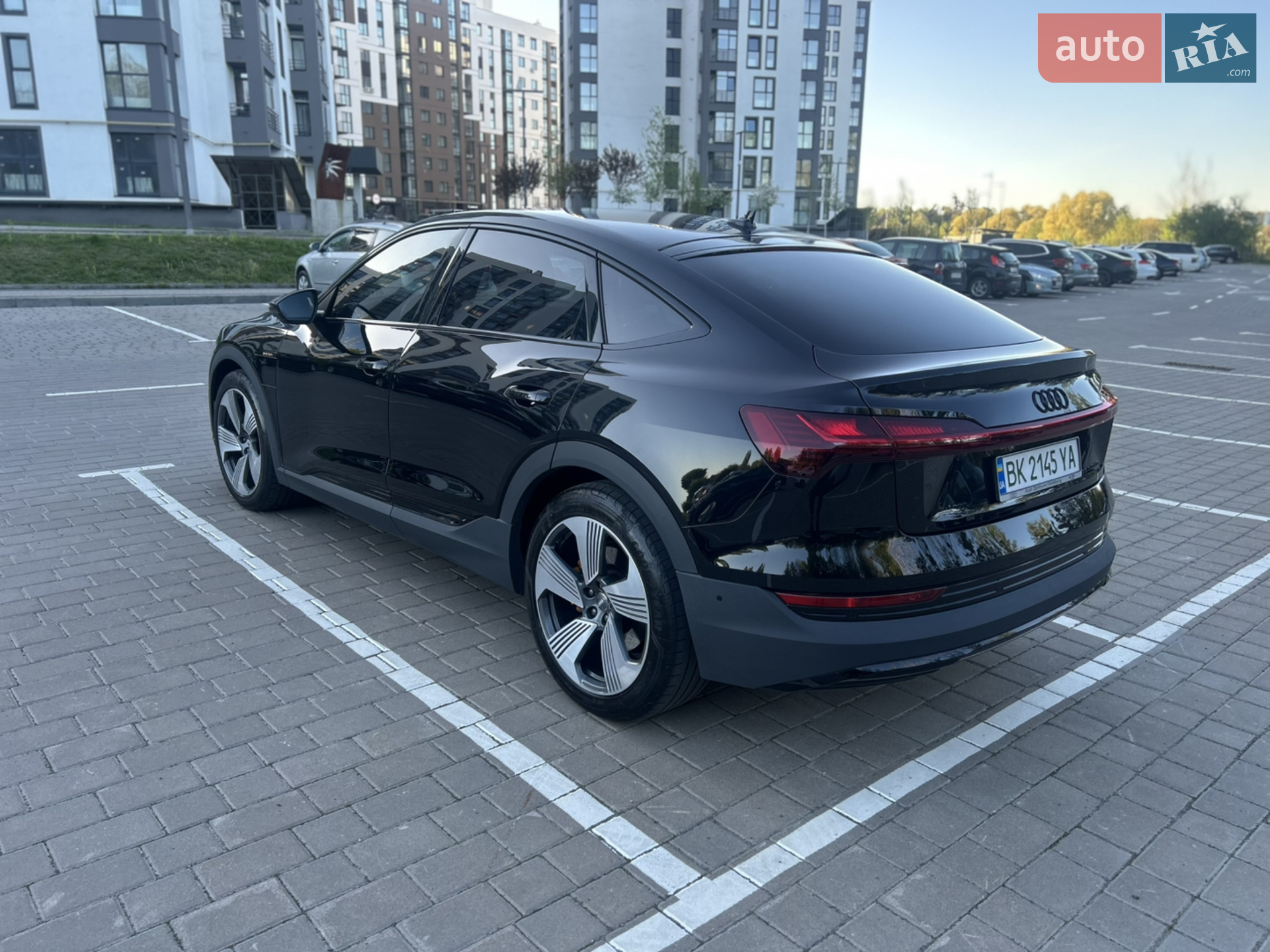 2020 Audi e-tron - мініатюра 4