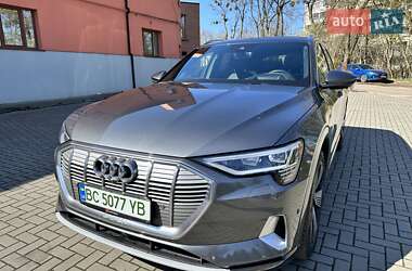 Внедорожник / Кроссовер Audi e-tron 2019 в 