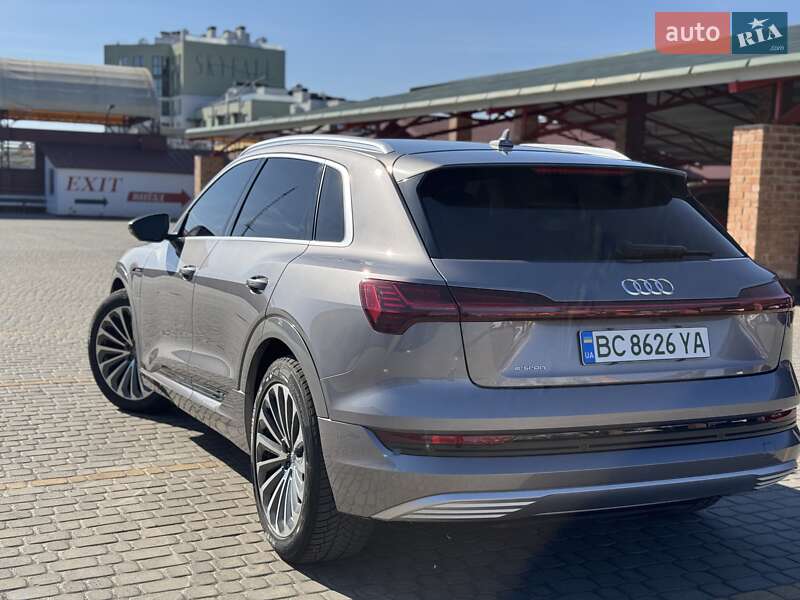 Внедорожник / Кроссовер Audi e-tron 2019 в Львове