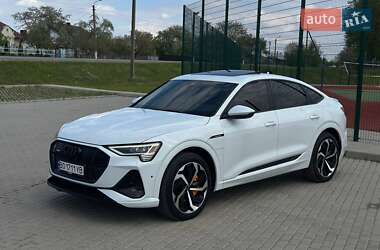 Позашляховик / Кросовер Audi e-tron 2021 в Бучачі