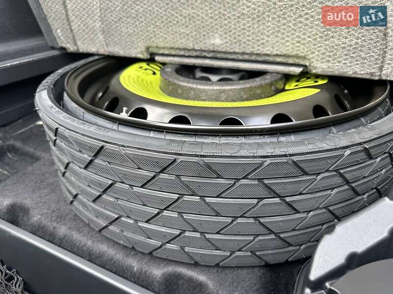 Внедорожник / Кроссовер Audi e-tron 2021 в Бучаче