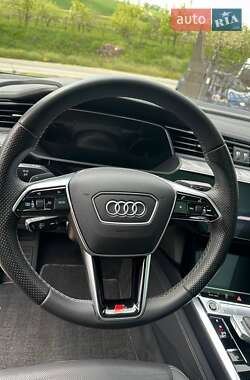 Внедорожник / Кроссовер Audi e-tron 2021 в 