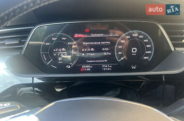 Внедорожник / Кроссовер Audi e-tron 2020 в 