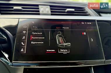 Внедорожник / Кроссовер Audi e-tron 2021 в 