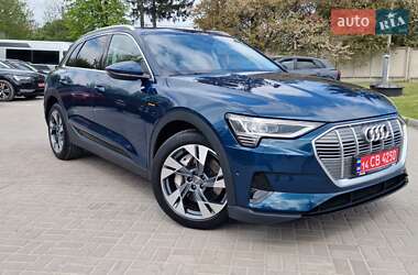 Внедорожник / Кроссовер Audi e-tron 2020 в 
