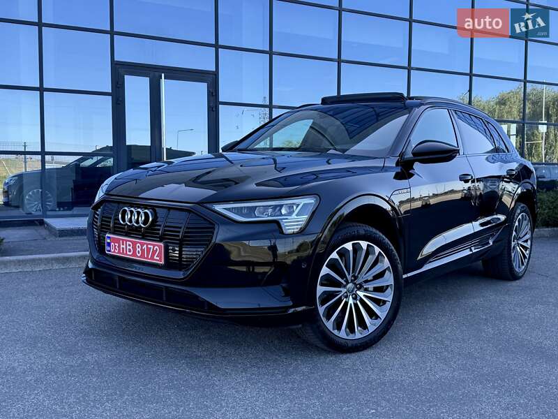 Внедорожник / Кроссовер Audi e-tron 2020 в 