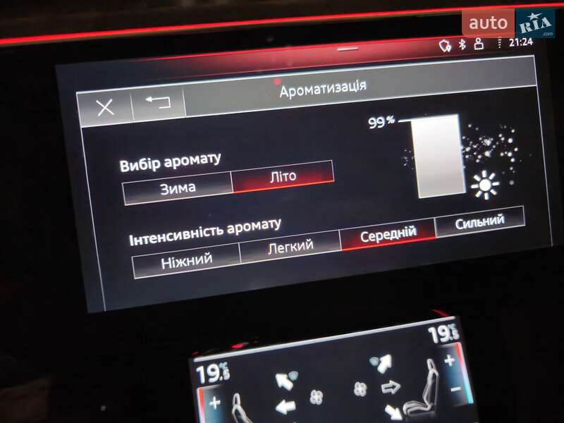 Позашляховик / Кросовер Audi e-tron 2019 в Гайвороні