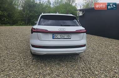 Внедорожник / Кроссовер Audi e-tron 2019 в 