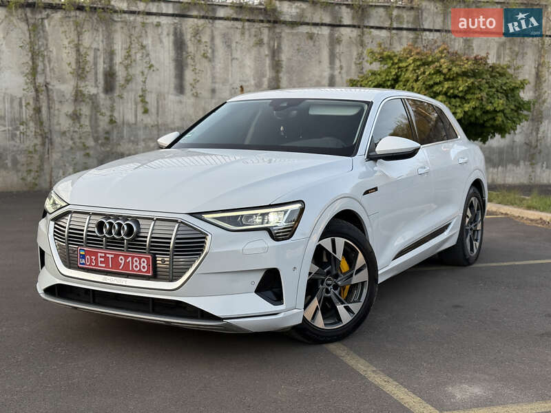 Внедорожник / Кроссовер Audi e-tron 2021 в Ровно