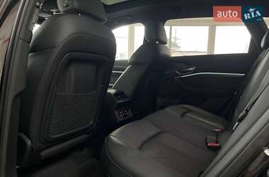 Позашляховик / Кросовер Audi e-tron 2019 в 