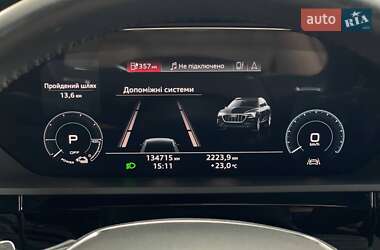 Позашляховик / Кросовер Audi e-tron 2019 в 