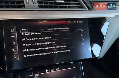 Внедорожник / Кроссовер Audi e-tron 2020 в 