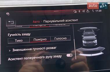 Позашляховик / Кросовер Audi e-tron 2019 в 