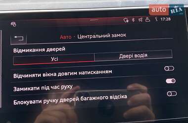 Позашляховик / Кросовер Audi e-tron 2019 в 
