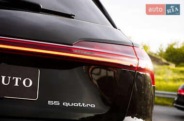 Внедорожник / Кроссовер Audi e-tron 2019 в 