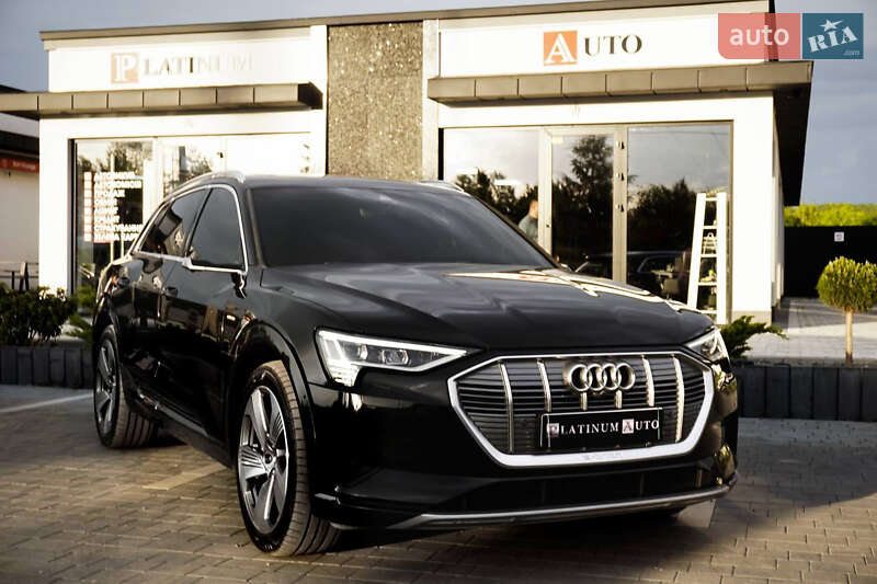 Позашляховик / Кросовер Audi e-tron 2019 в Ужгороді