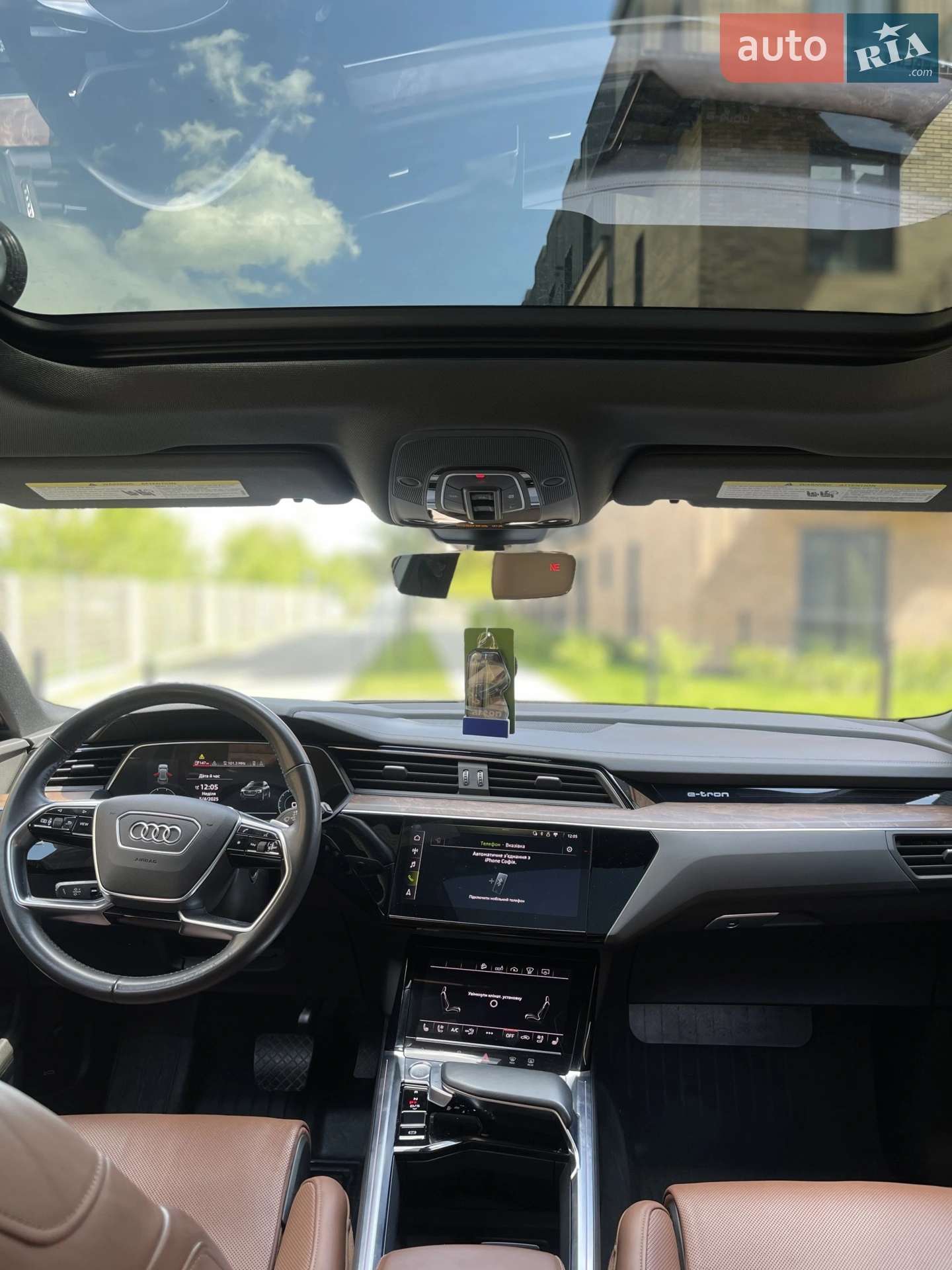 2019 Audi e-tron - мініатюра 16