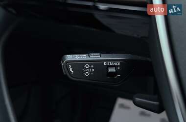 Внедорожник / Кроссовер Audi e-tron 2020 в 