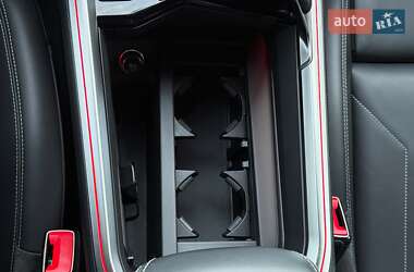 Внедорожник / Кроссовер Audi e-tron 2020 в 