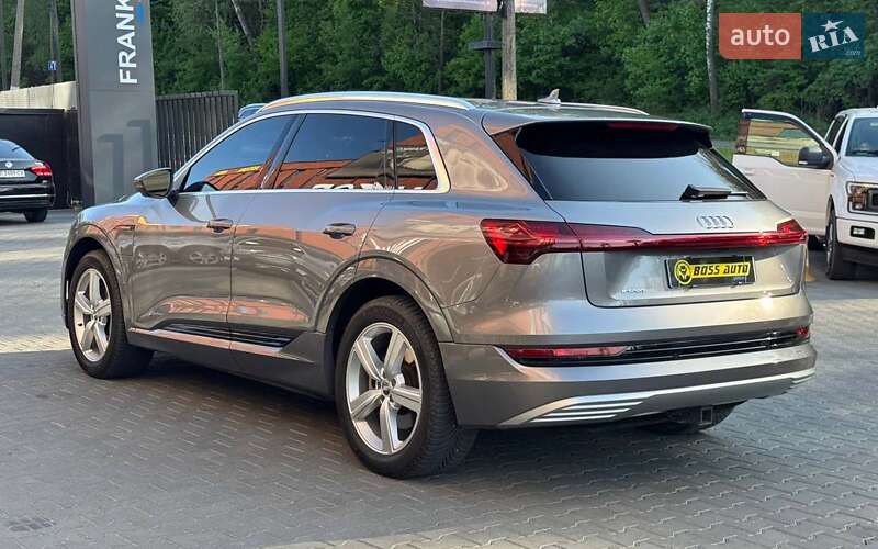 Внедорожник / Кроссовер Audi e-tron 2019 в Черновцах