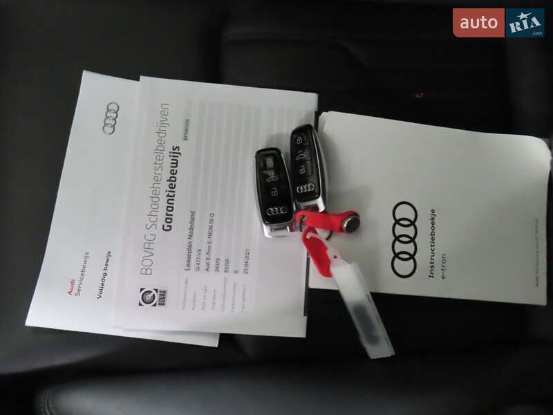 Позашляховик / Кросовер Audi e-tron 2019 в Києві фото 8 Позашляховик / Кросовер Audi e-tron 2019 в Києві