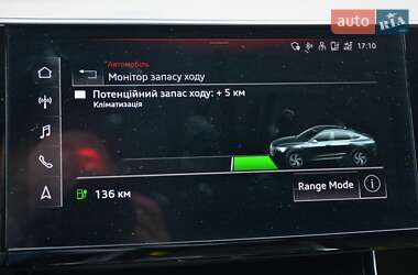 Позашляховик / Кросовер Audi e-tron 2021 в 