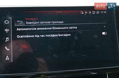 Позашляховик / Кросовер Audi e-tron 2021 в 