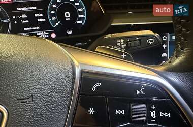 Внедорожник / Кроссовер Audi e-tron 2021 в 