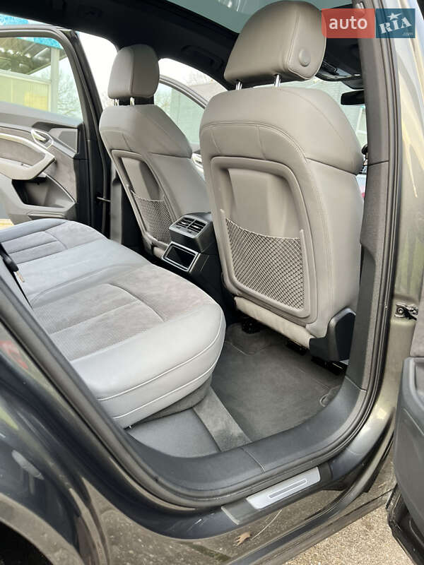 Внедорожник / Кроссовер Audi e-tron 2020 в Виннице