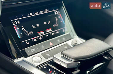 Внедорожник / Кроссовер Audi e-tron 2019 в 