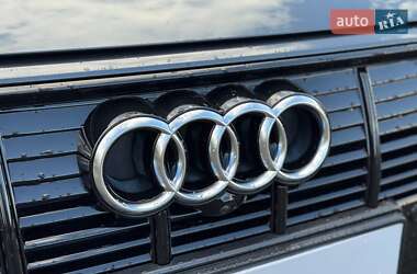 Внедорожник / Кроссовер Audi e-tron 2019 в 