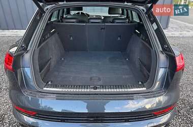 Внедорожник / Кроссовер Audi e-tron 2019 в 