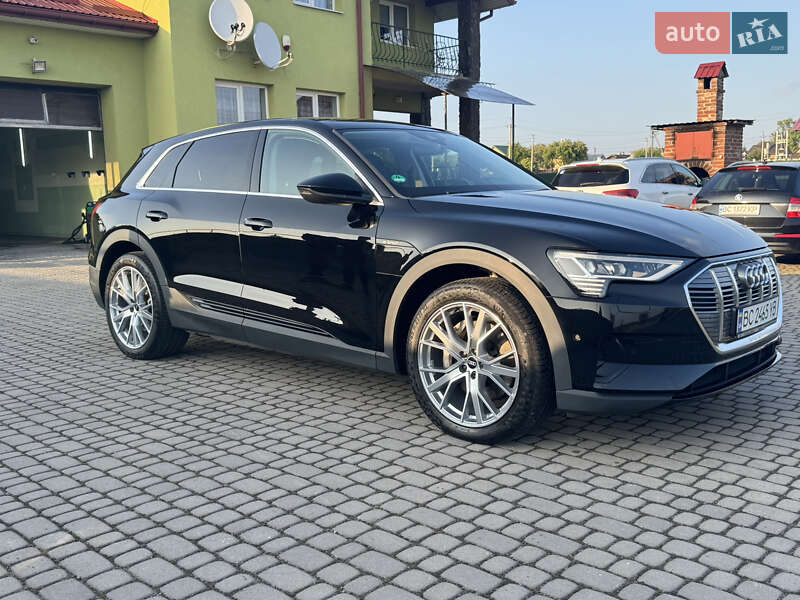 Позашляховик / Кросовер Audi e-tron 2020 в Львові