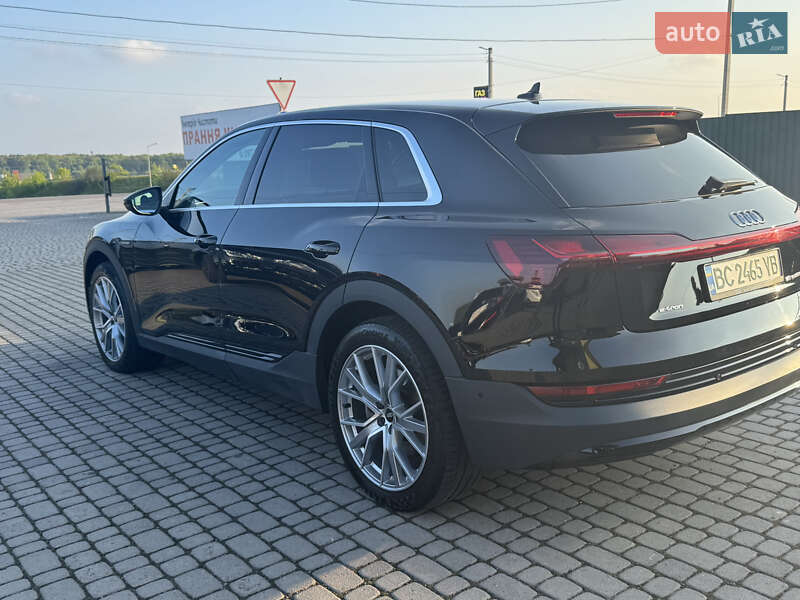 Позашляховик / Кросовер Audi e-tron 2020 в Львові