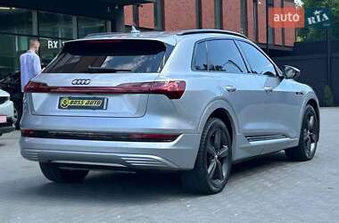 Внедорожник / Кроссовер Audi e-tron 2019 в 