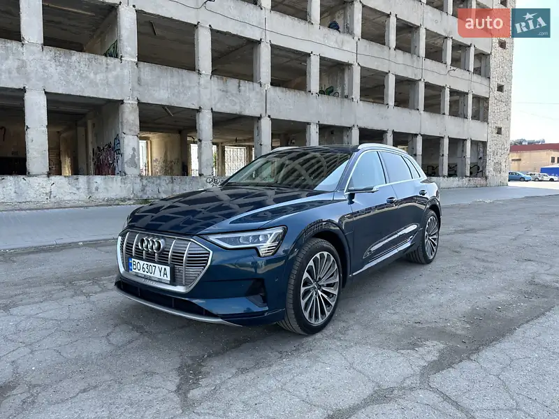 Audi e-tron