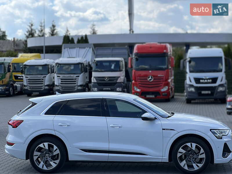 Внедорожник / Кроссовер Audi e-tron 2021 в Виннице