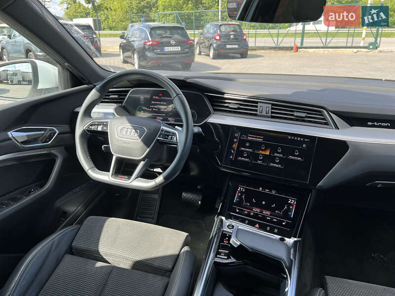Внедорожник / Кроссовер Audi e-tron 2021 в Виннице
