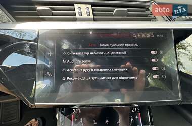 Внедорожник / Кроссовер Audi e-tron 2019 в 