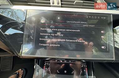 Внедорожник / Кроссовер Audi e-tron 2019 в 