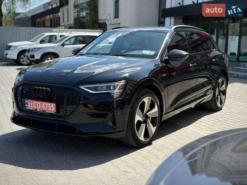 Внедорожник / Кроссовер Audi e-tron 2021 в Черновцах