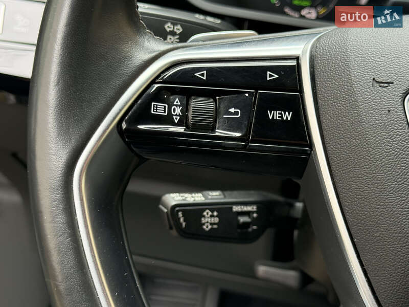 Внедорожник / Кроссовер Audi e-tron 2019 в Тячеве