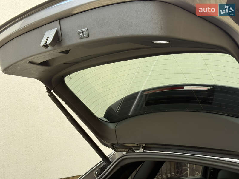 Внедорожник / Кроссовер Audi e-tron 2019 в Тячеве