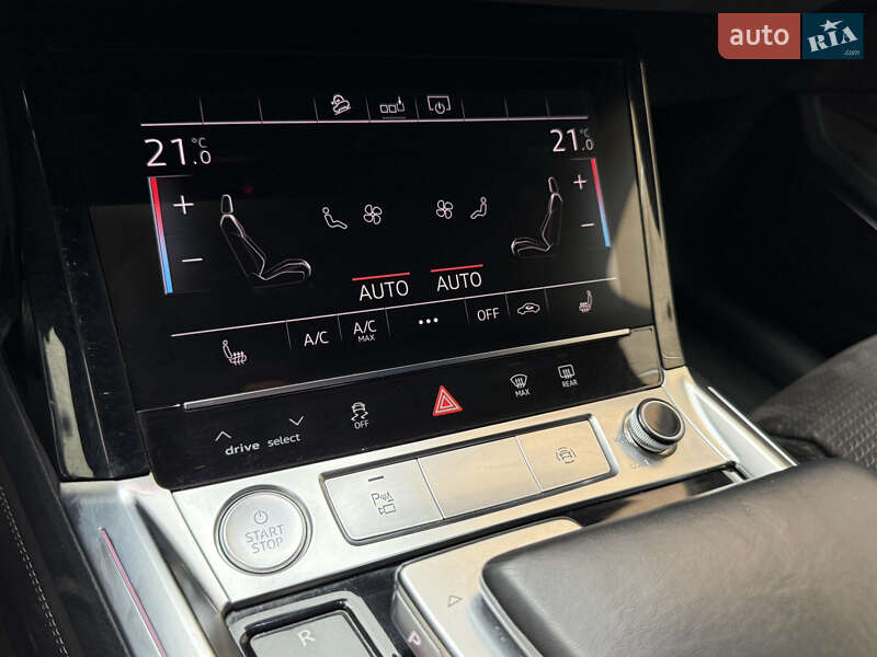 Внедорожник / Кроссовер Audi e-tron 2019 в Тячеве