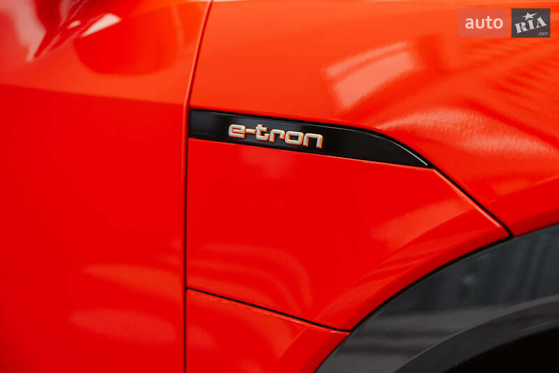 Внедорожник / Кроссовер Audi e-tron 2021 в Львове