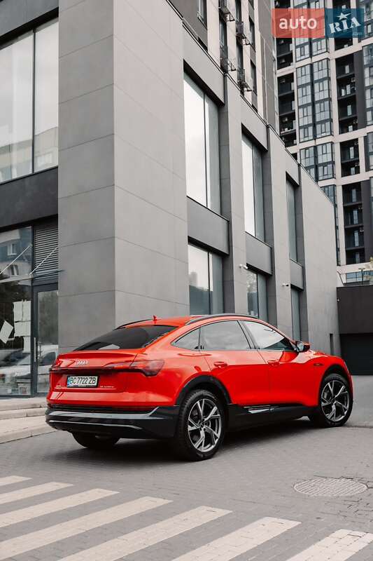 Внедорожник / Кроссовер Audi e-tron 2021 в Львове