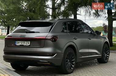Внедорожник / Кроссовер Audi e-tron 2019 в 