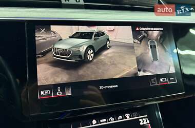 Внедорожник / Кроссовер Audi e-tron 2021 в 