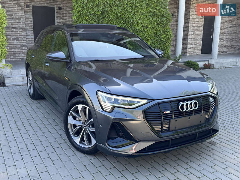 Внедорожник / Кроссовер Audi e-tron 2021 в Киеве фото 10 Внедорожник / Кроссовер Audi e-tron 2021 в Киеве